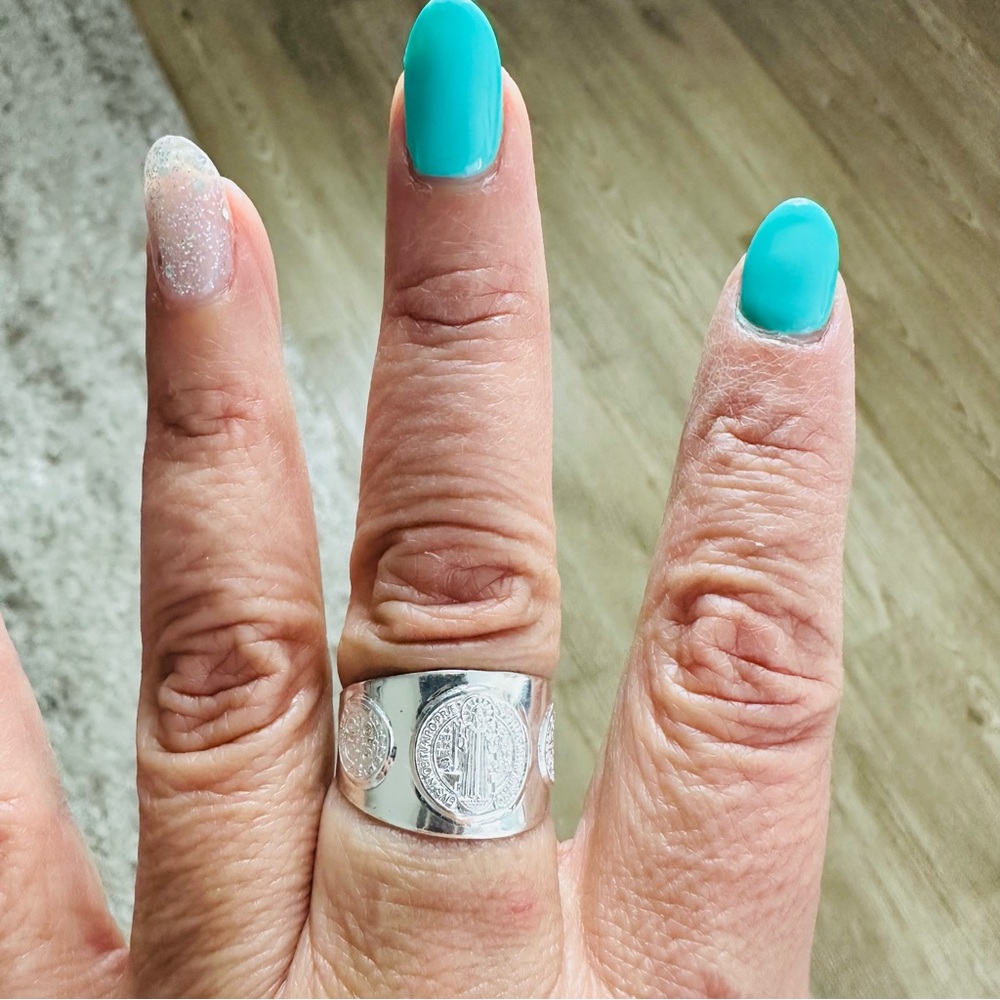 Silver Chunky Jewelry Ring with Engraved Saint Benedict Catholic Christian - Picture 3 of 16
